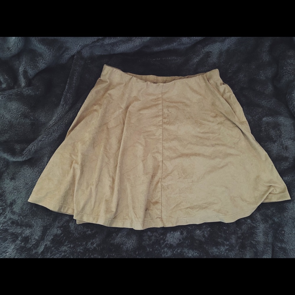 nude mini skirt